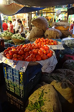 Mumbai  fruit vegetable market