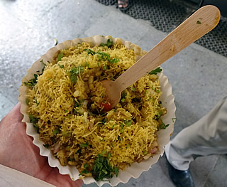 Mumbai street food puris